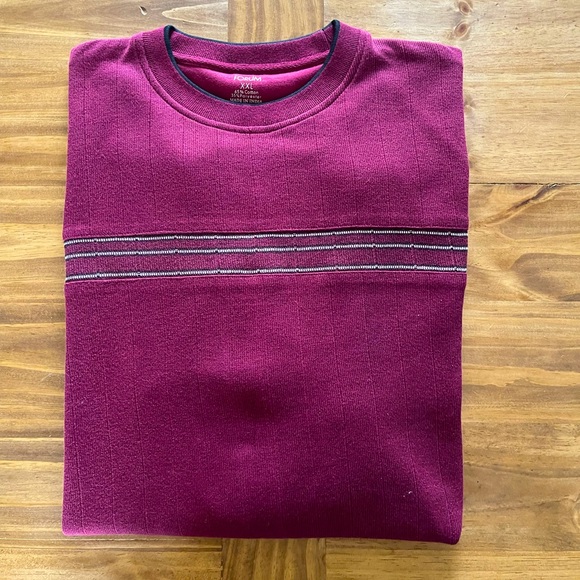 Gently worn long sleeve maroon shirt with black & white stripe. Sz. XXL - Picture 2 of 6